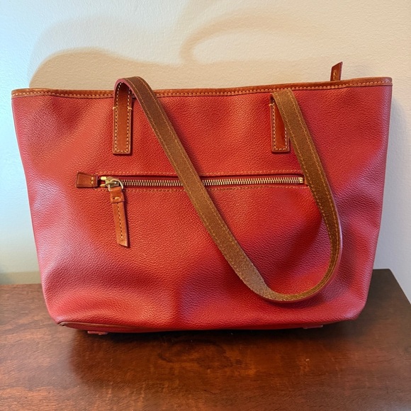 Vintage Dooney & Bourke Red & Brown Leather Tote Bag - Picture 3 of 5